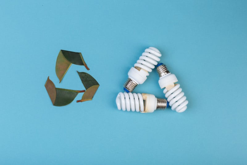 Incentives for Recycling Energy-Efficient Lightbulbs